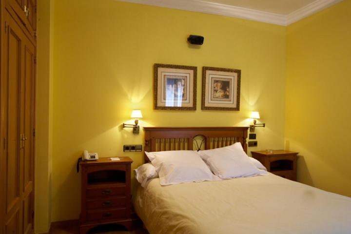 Hotel Juanito La Roda Pokoj fotografie